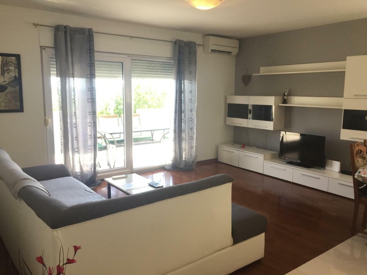 Apartman Mila Apartment Kastela Exterior photo